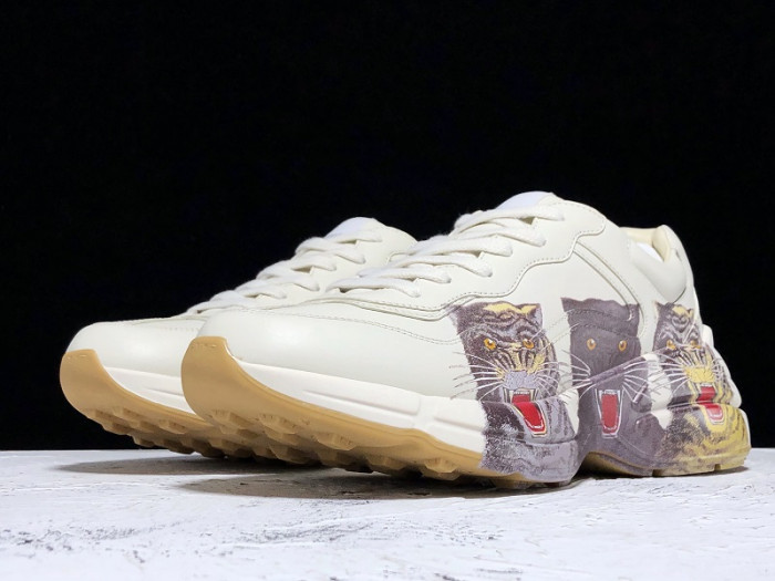 G*u*i rhyton leather sneaker with tigers 576050 drw00 9014