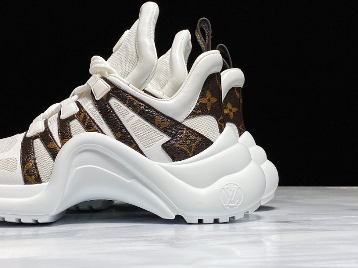 LV ARCHLIGHT SNRAKER WHITE/OLDLACE 51BCOLORE 1A43KV