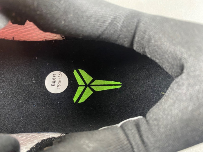 NIKE ZOOM KOBE 6 “DARK KNIGHT” PE2023-102