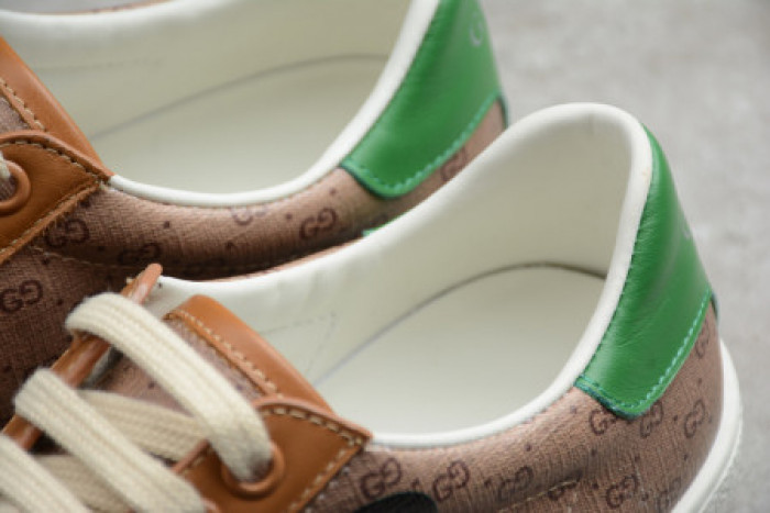 disney & G*u*i 550051 9n020 8465