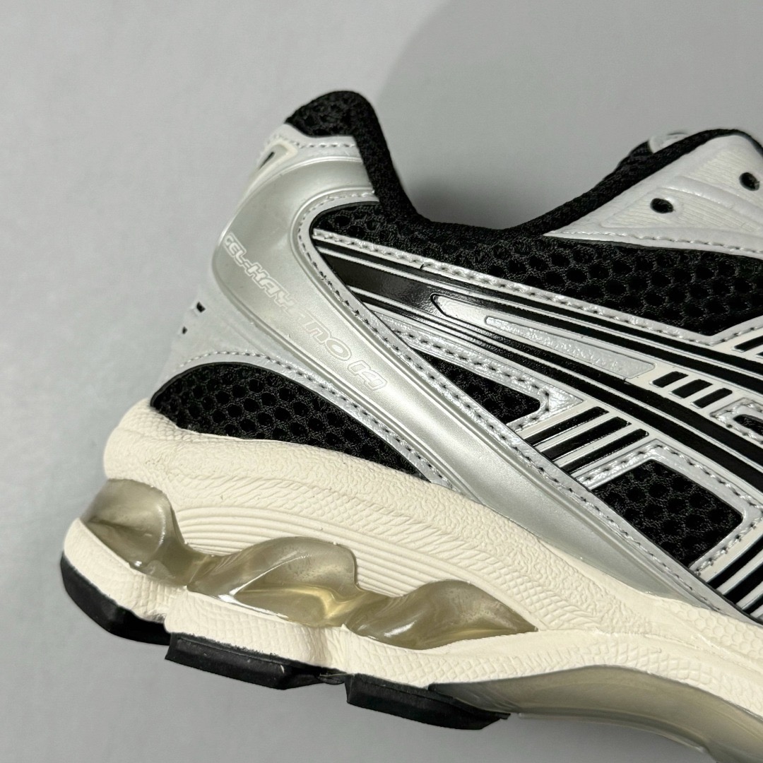 As*ic*s gel-kayano 14 1201a019-005
