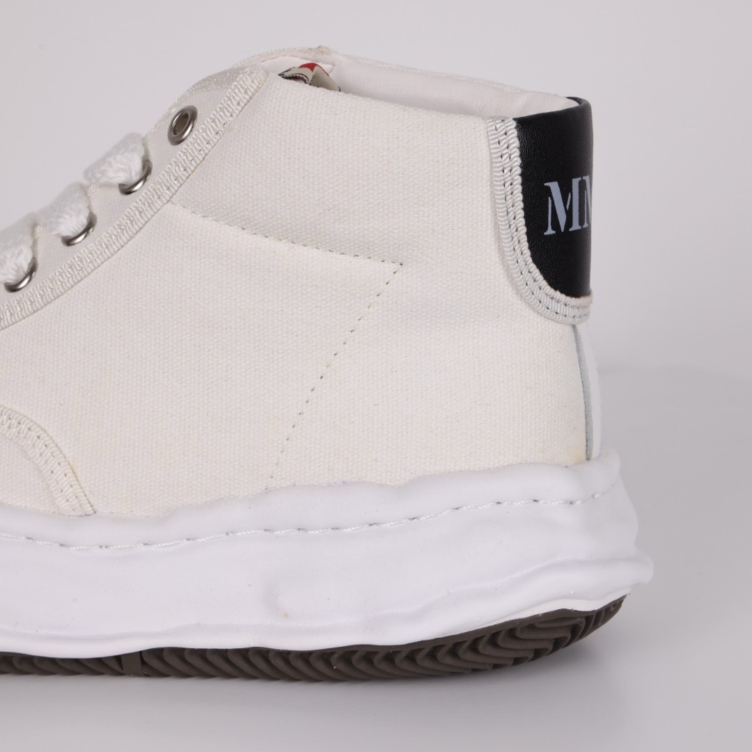Ma*s*n mihara yasuhiro mmy sneaker