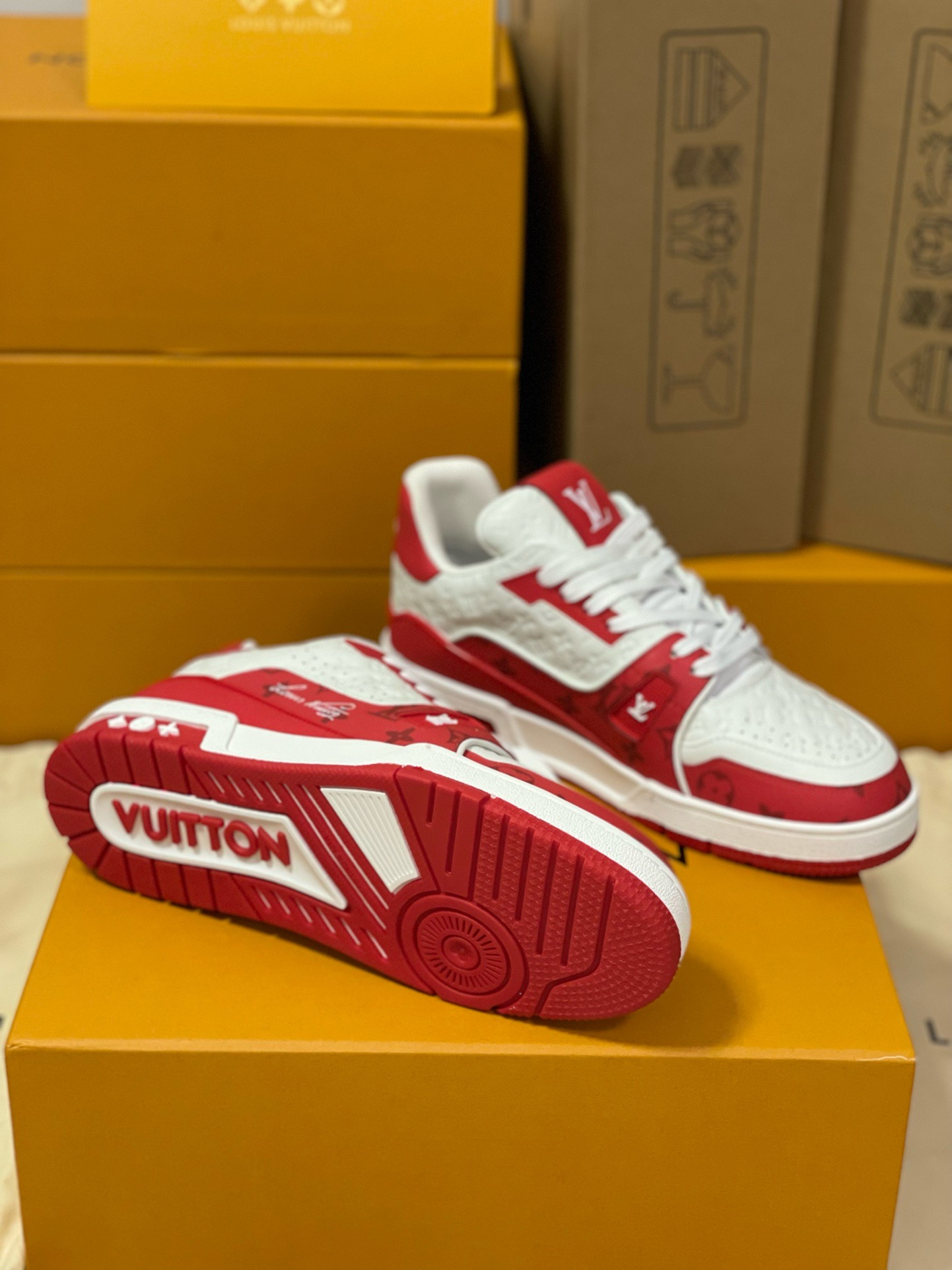 Loui Vuitto TRAINER SNEAKER