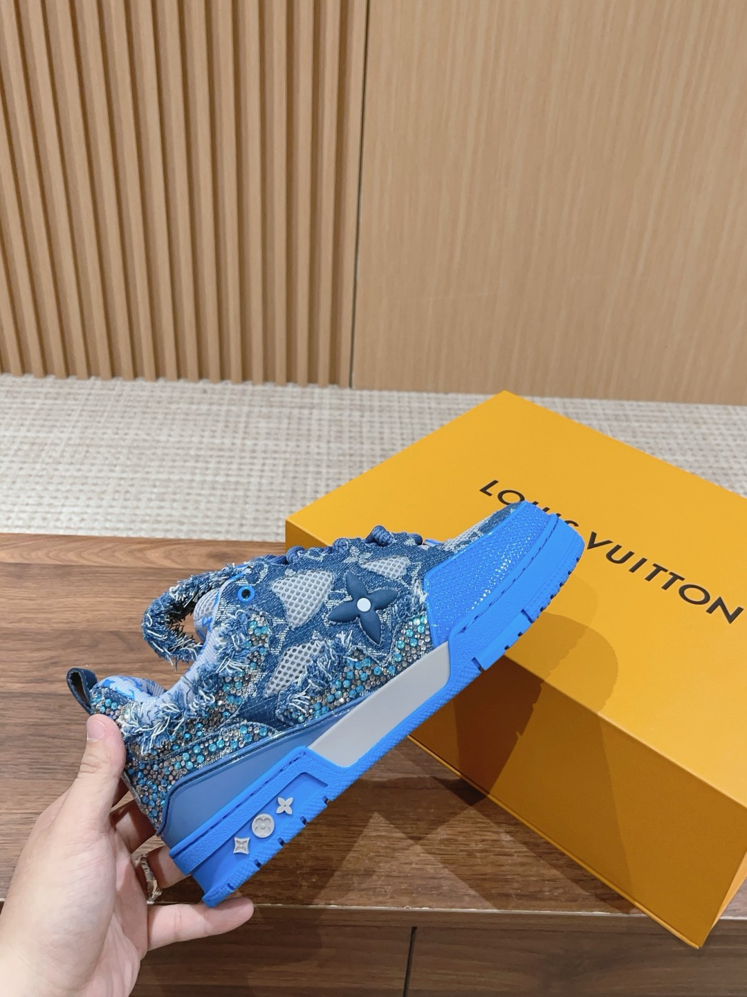 Loui Vuitto LV Skate Sneaker